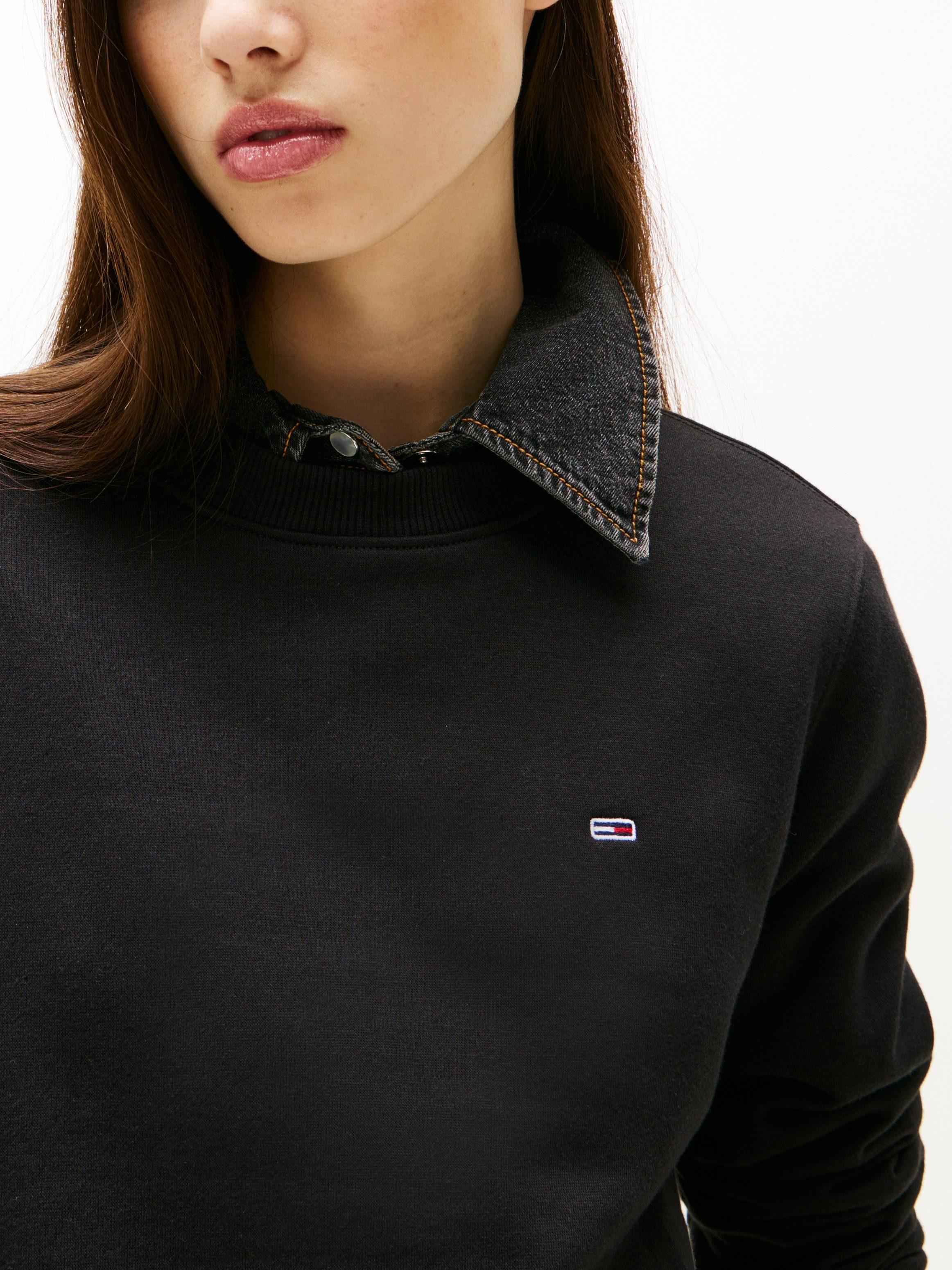 Tommy Jeans Sweatshirt TJW REG S FLAG CREW mit Logostickerei günstig online kaufen