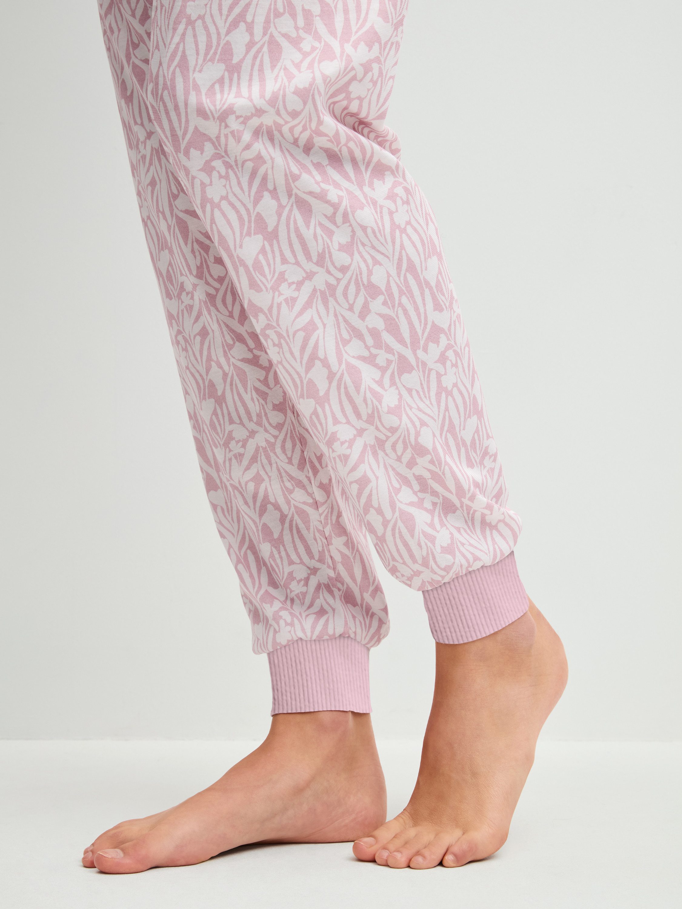 CALIDA Pyjama Flower Nights Damen (2 tlg) weich, bequem und leicht – Bild 5 von 5