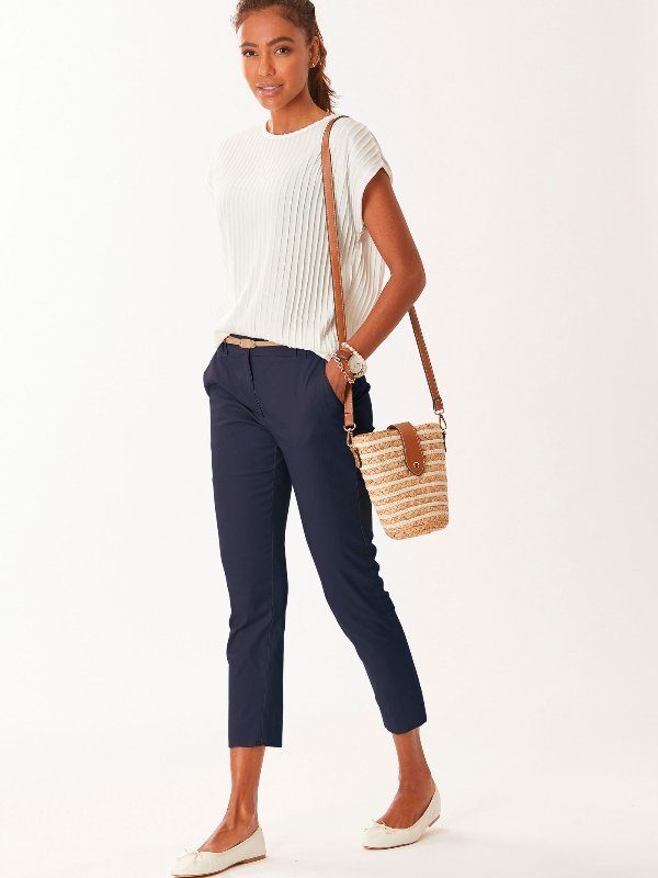 Zum Outfit 8
