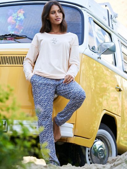 Outfit