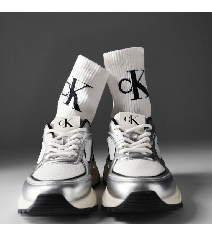 Accessoires und Schuhe