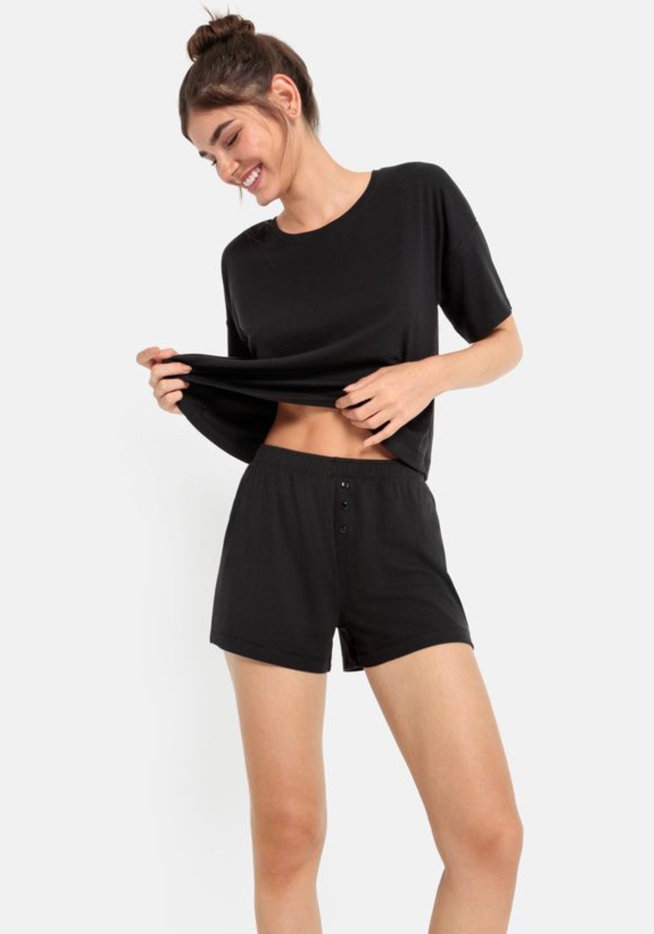 Zum Outfit 7
