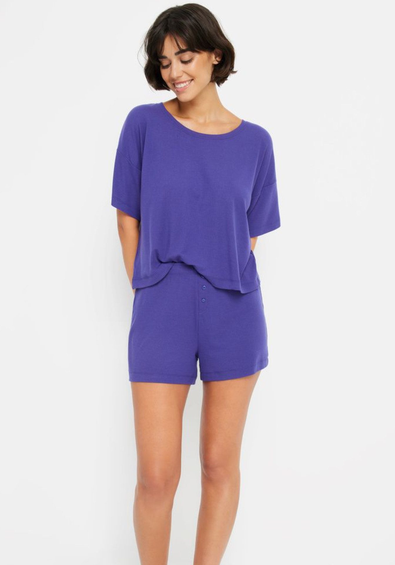 Zum Outfit 9