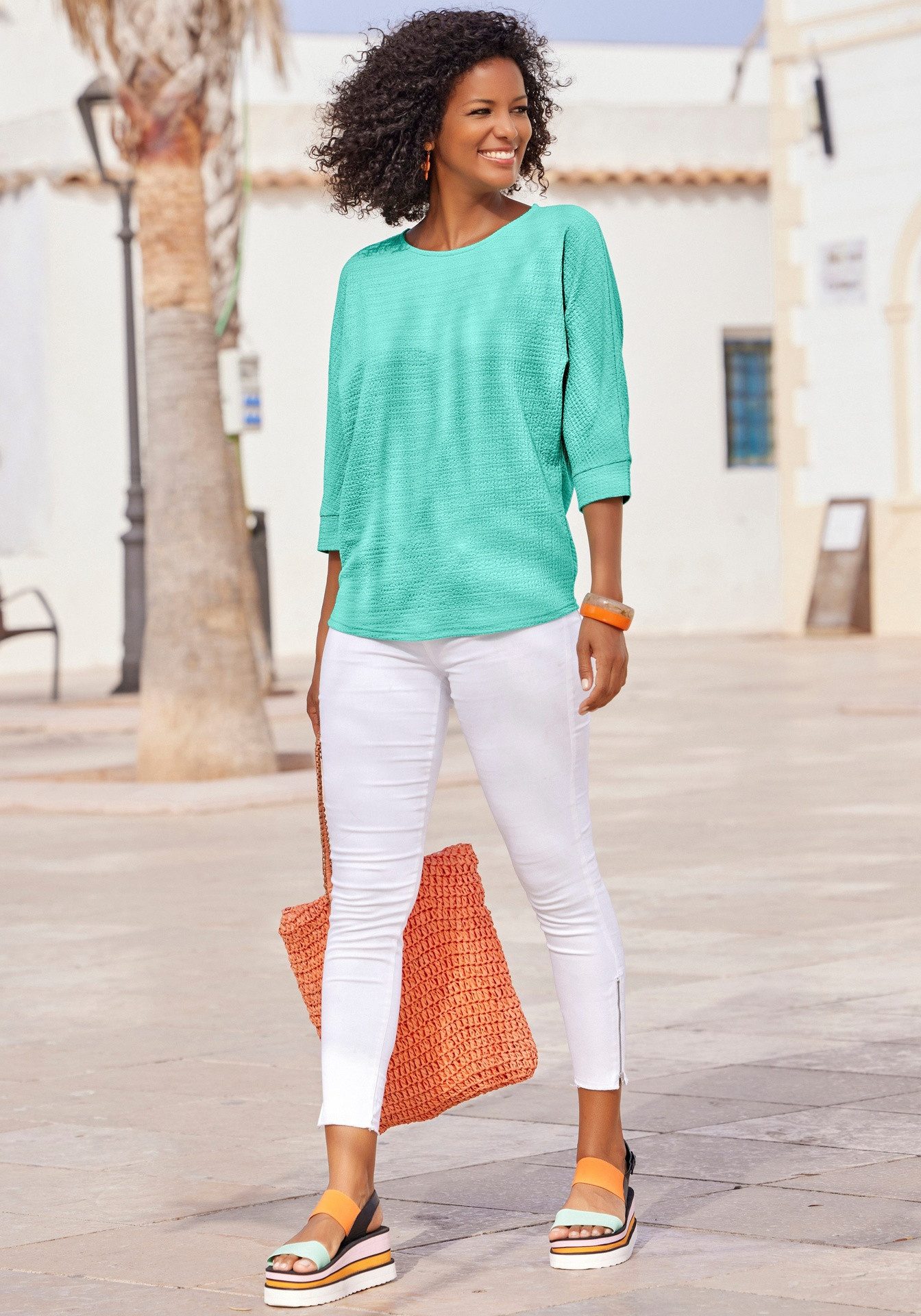 Zum Outfit 11