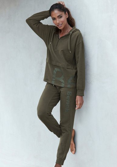 Outfit