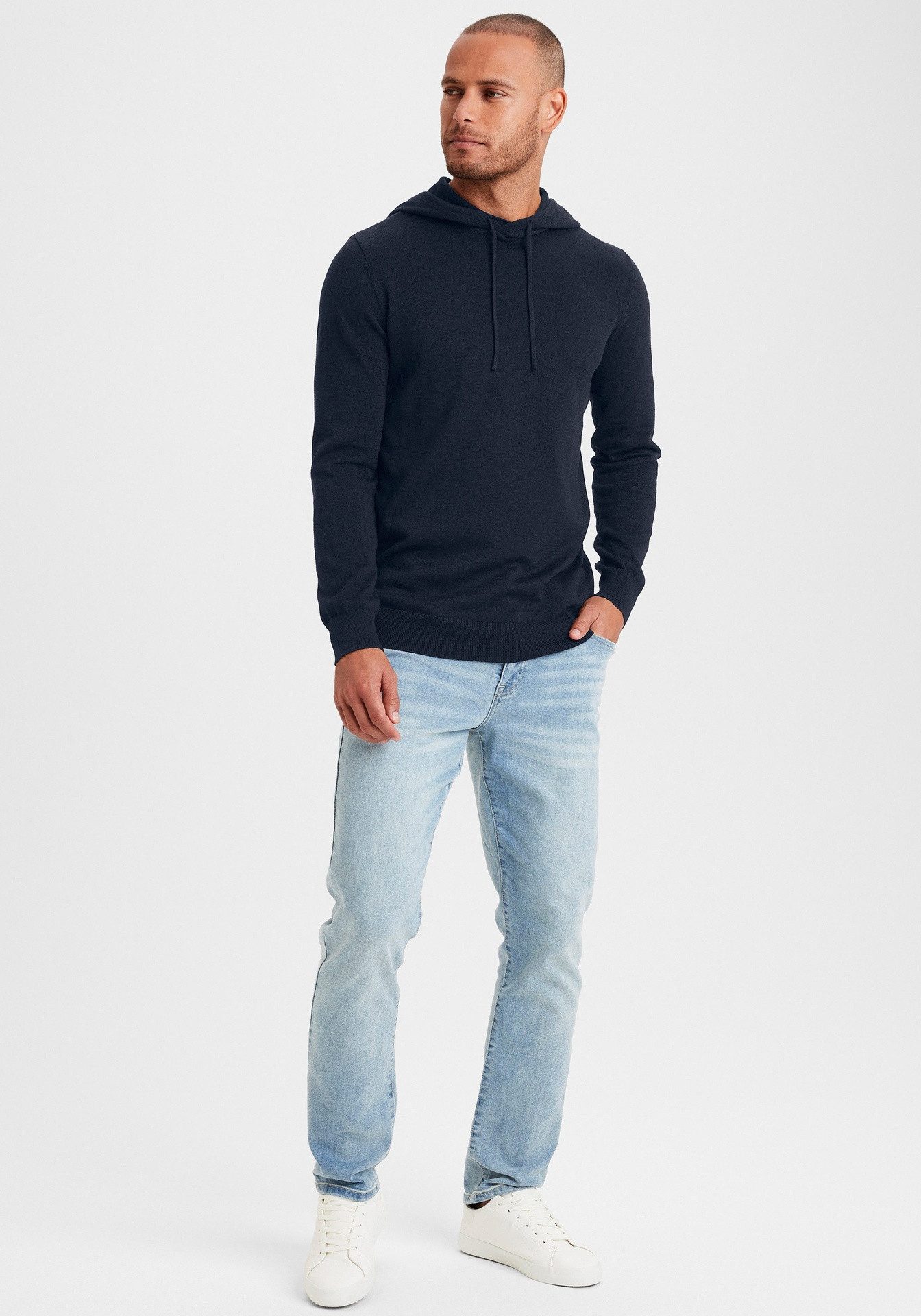 Zum Outfit 5
