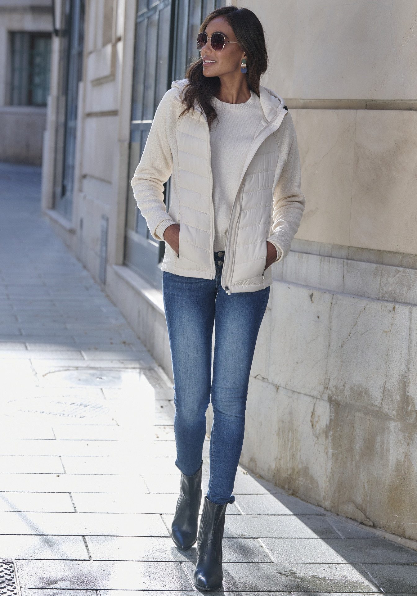 Zum Outfit 11