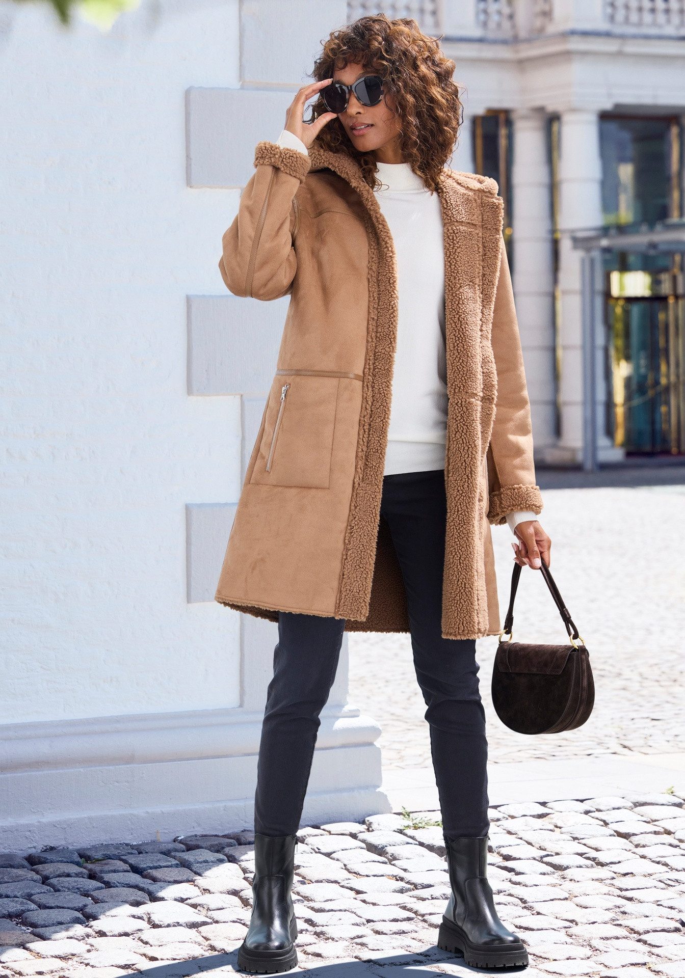 Zum Outfit 12