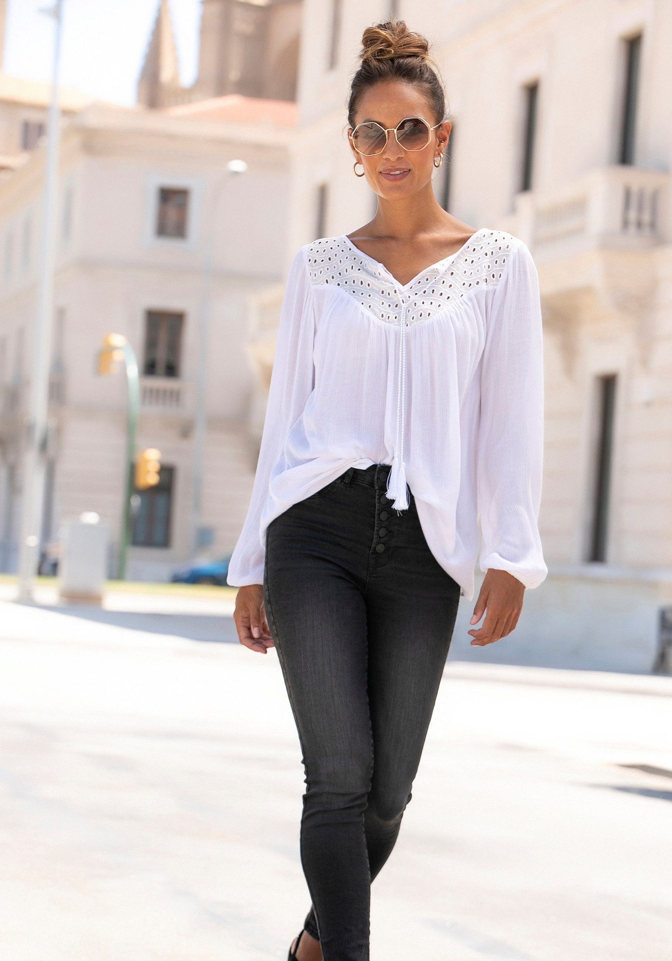 Zum Outfit 9