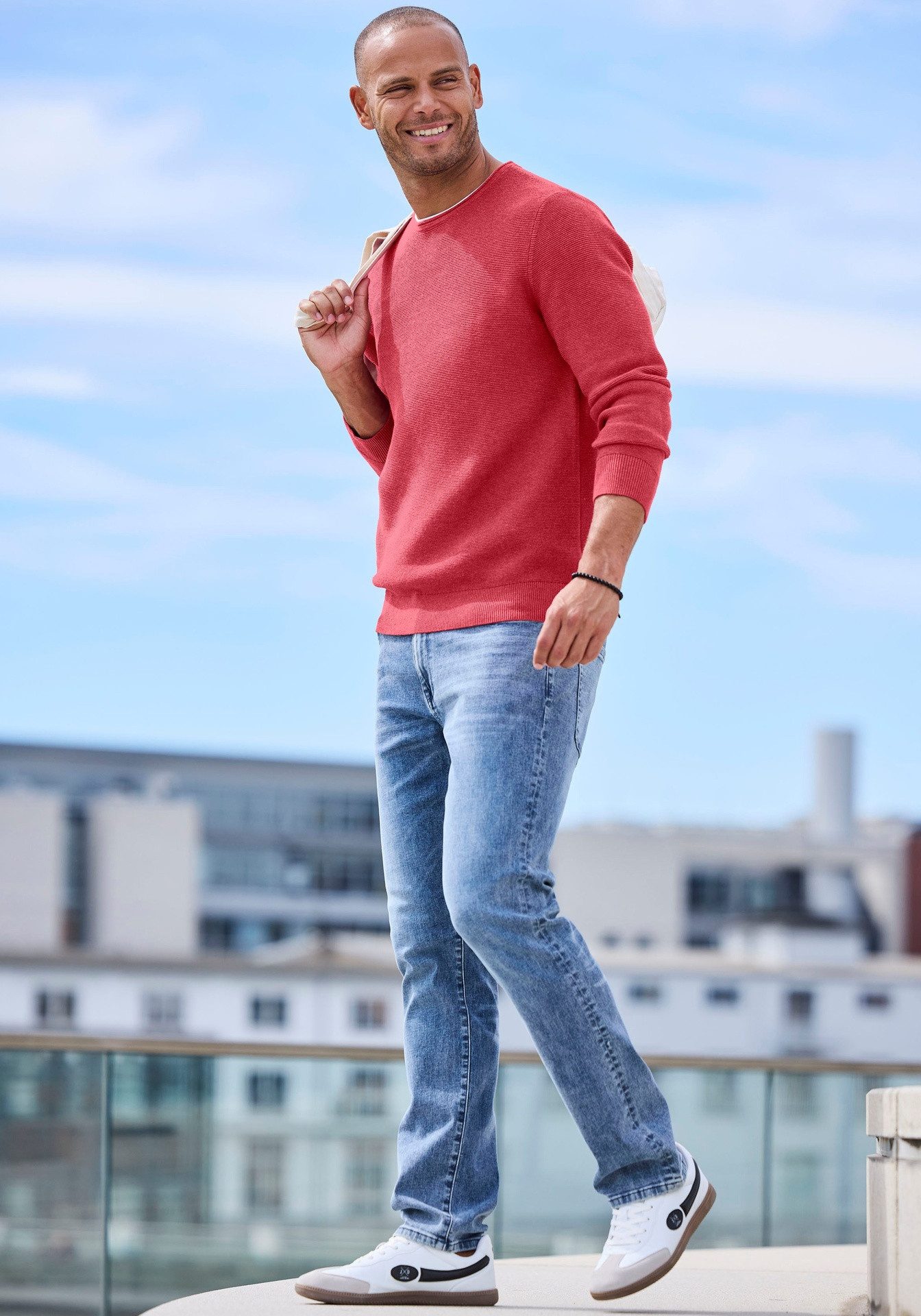 Zum Outfit 6