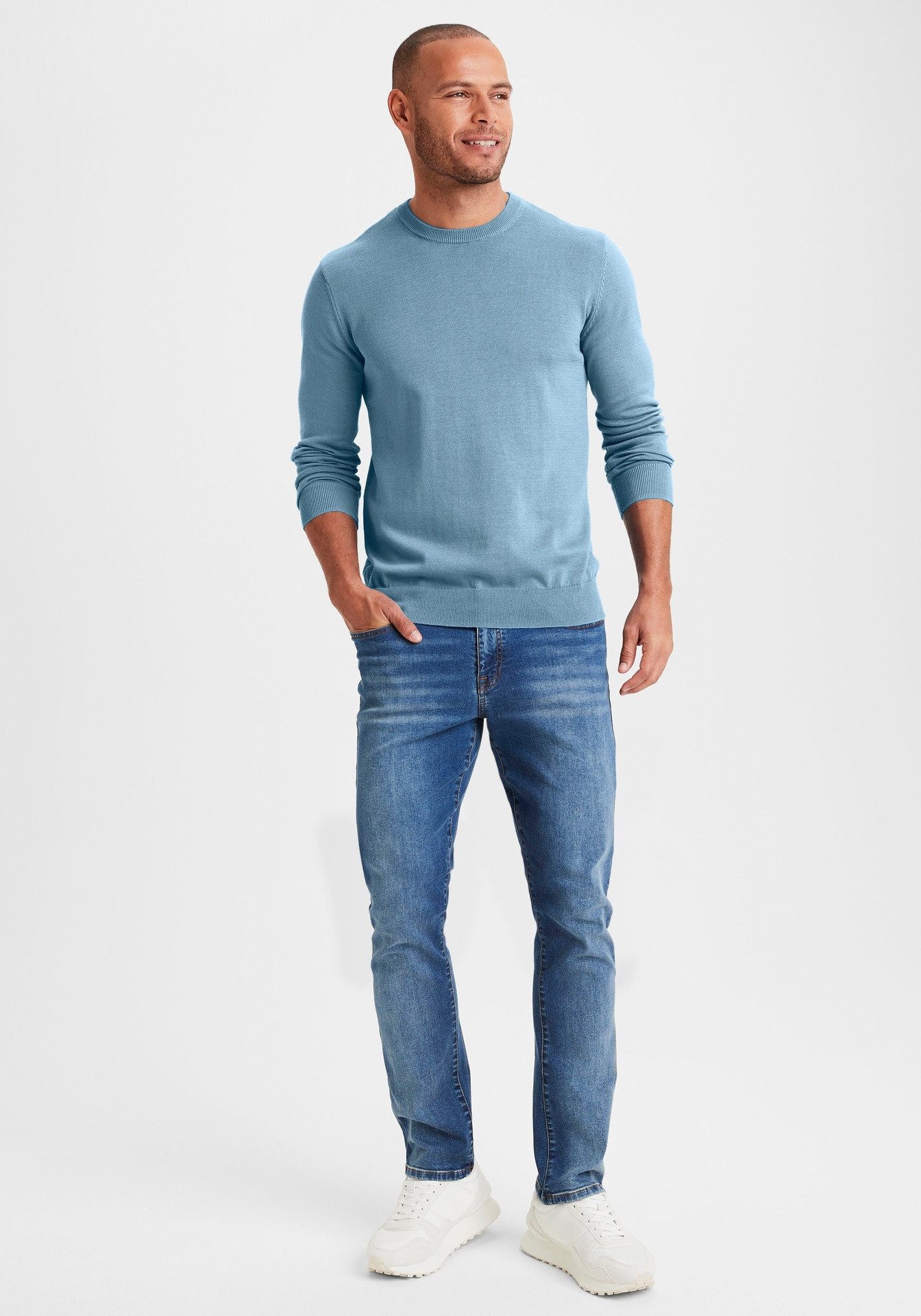 Zum Outfit 4