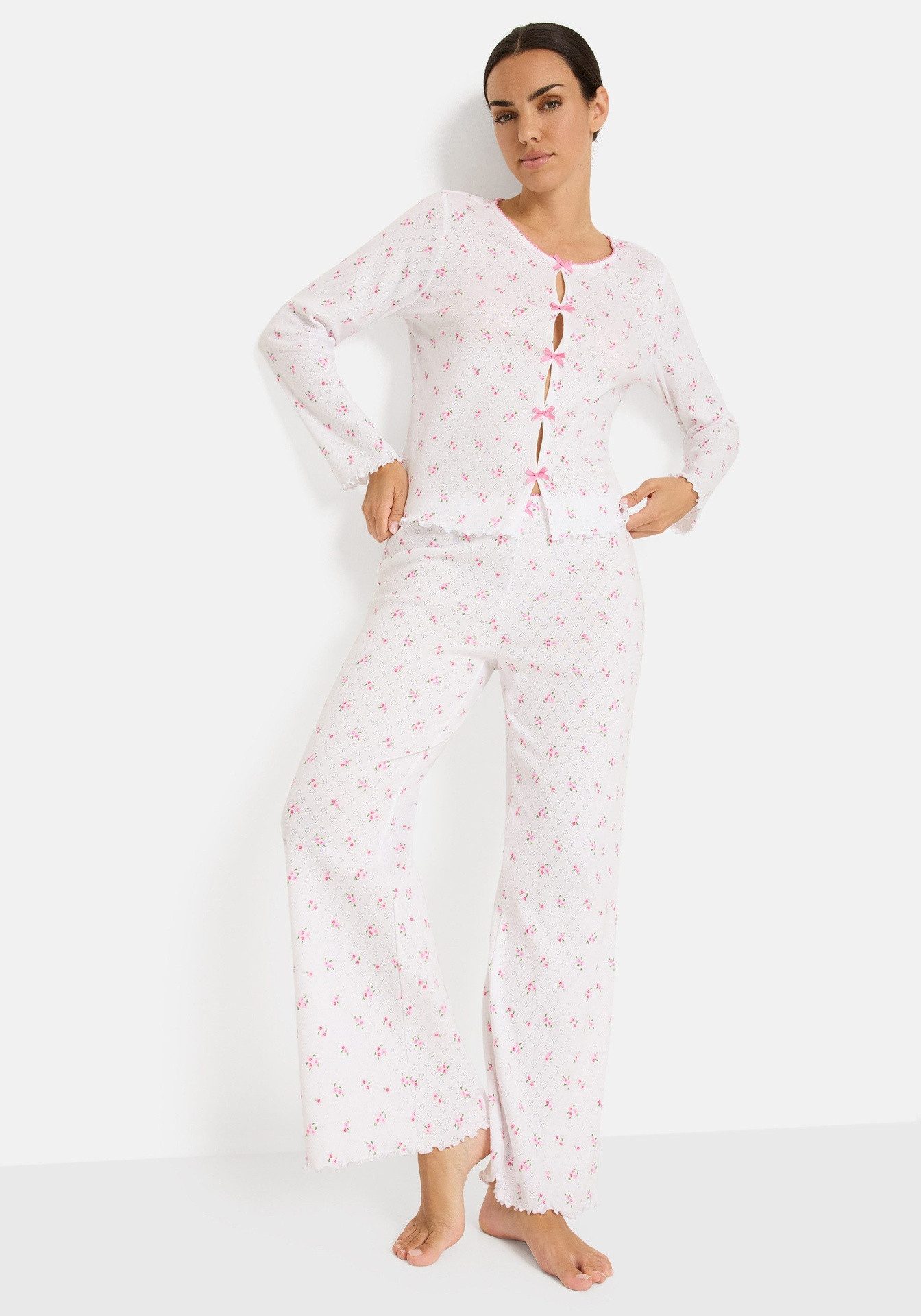 Zum Outfit 11