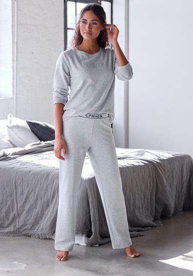Outfit